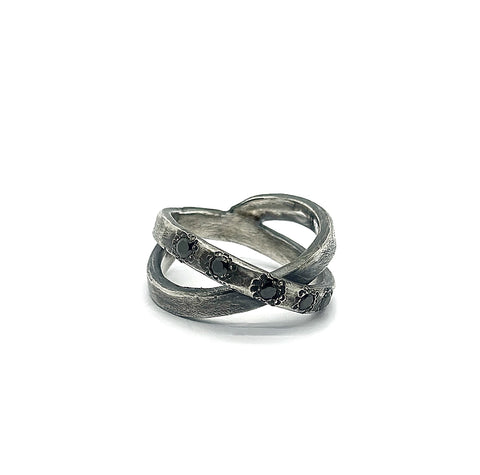 Chiasma Silva Ring